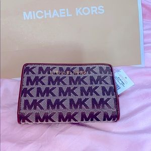 Michael Kors Jet Set Travel Ebony